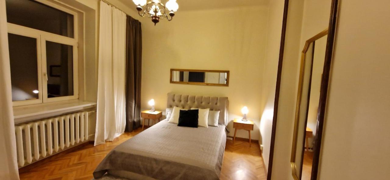 Tyzenxl Luxury Vilnius Apartments Esterno foto